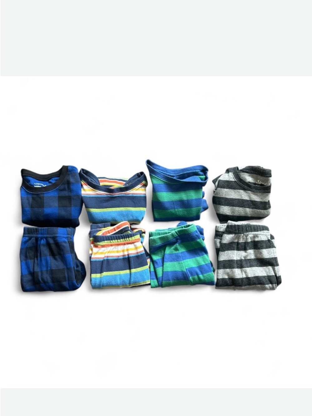 Leveret boys pjs (x4)